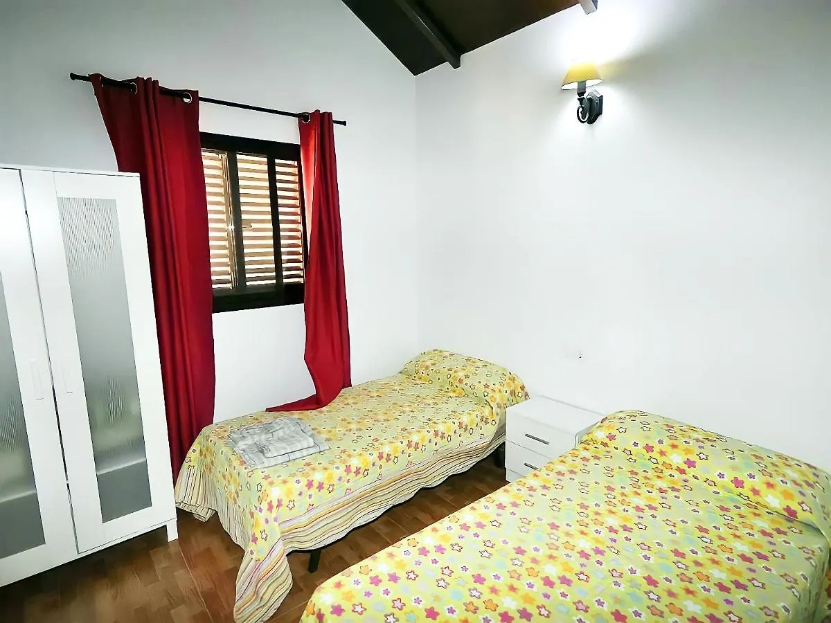 Сasa de vacaciones Chalet En El Palmar Solo Familias Y Parejas Villa